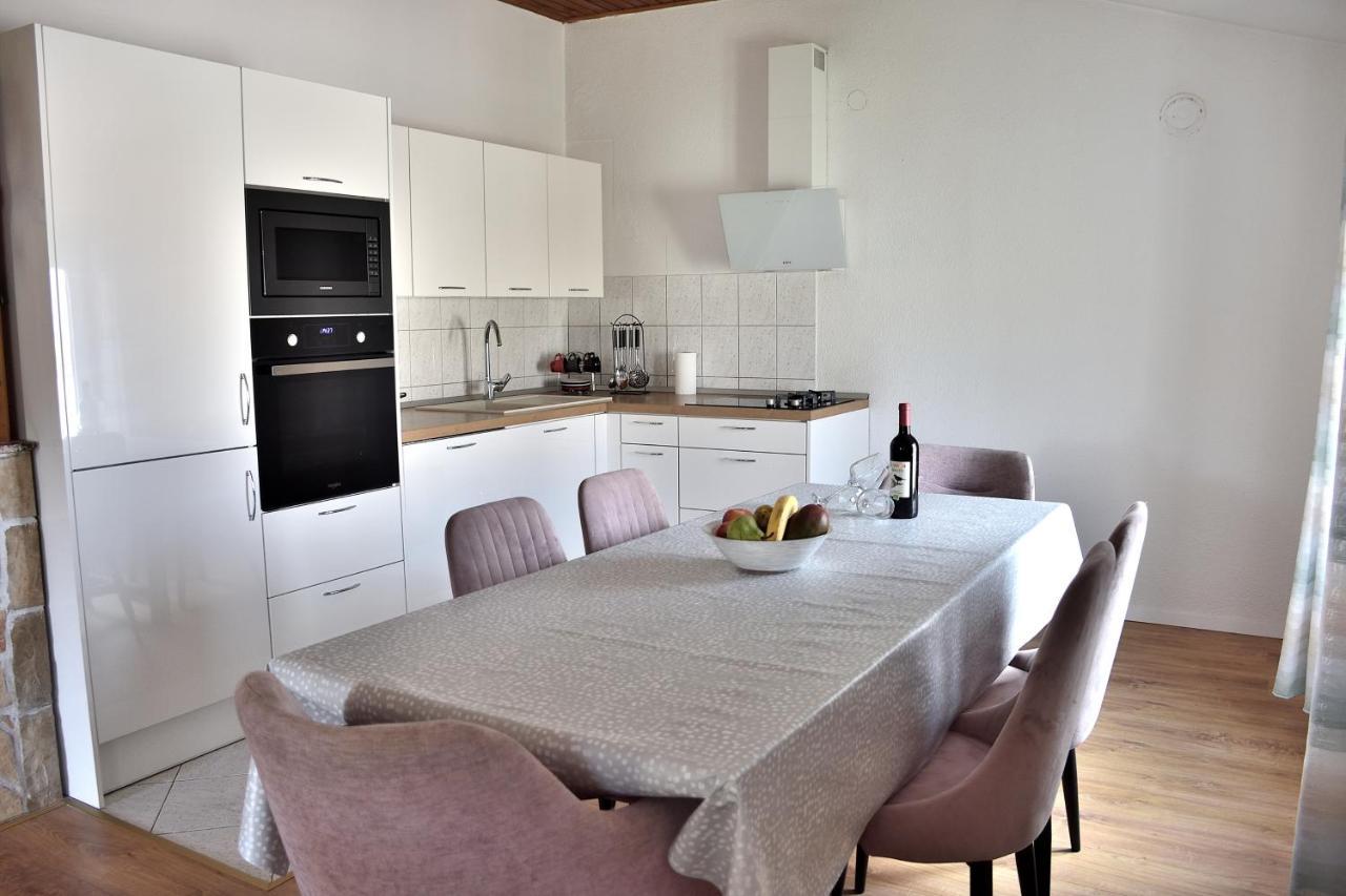 Apartment Leonora Vodice Eksteriør bilde